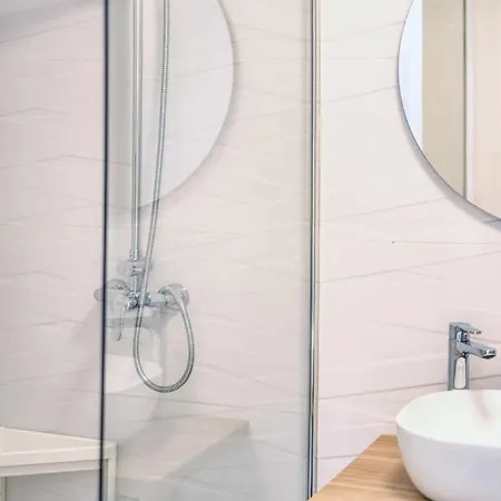 Vakantiehuis Luminosa Con Vista A La Piscina