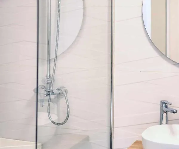 Vakantiehuis Luminosa Con Vista A La Piscina