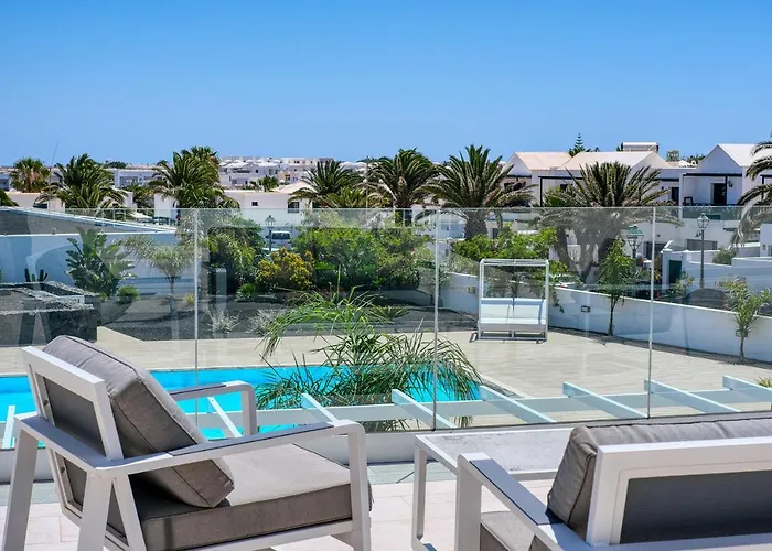 Vakantiehuis Luminosa Con Vista A La Piscina